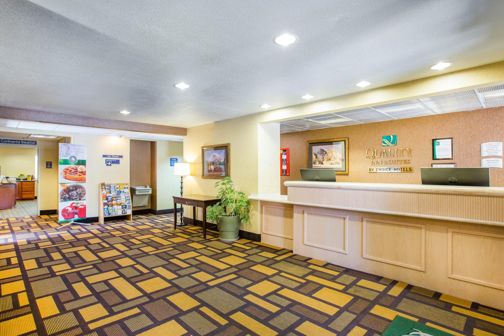 Quality Inn & Suites Weed Eksteriør bilde